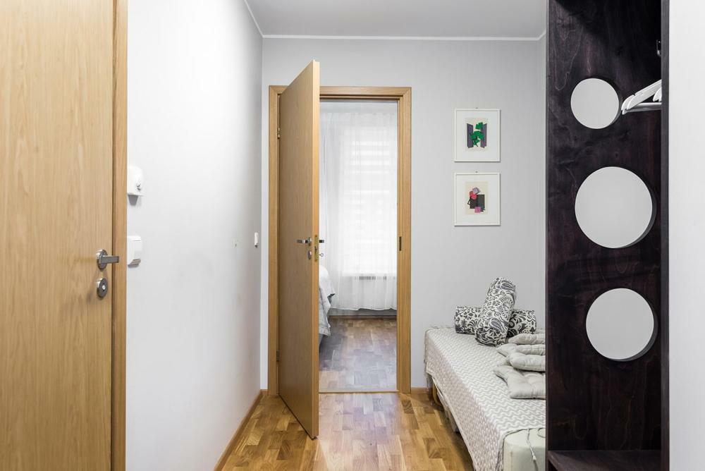 Kuninga City Center Apartment Пярну Екстериор снимка